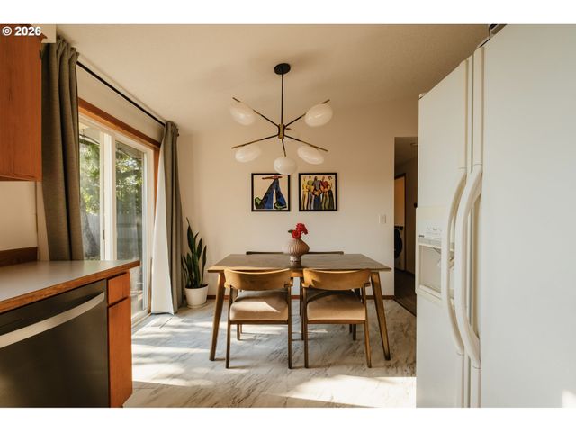 1309 Se 135TH Ave, Portland, OR 97233