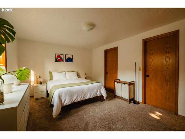 1309 Se 135TH Ave, Portland, OR 97233