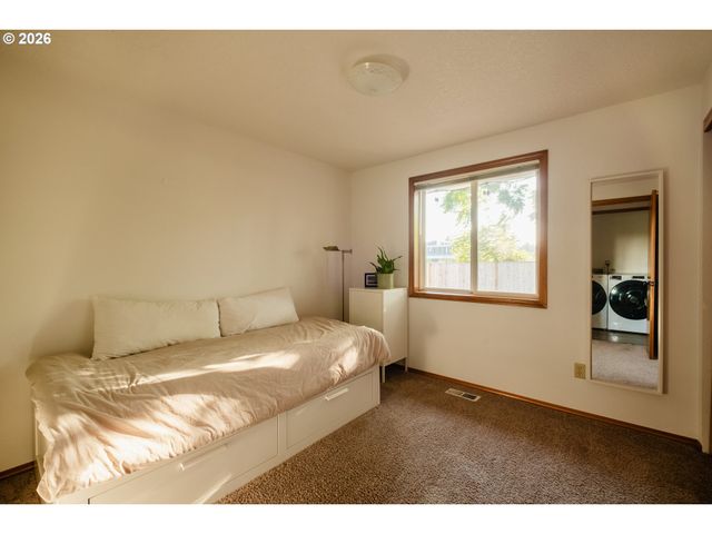 1309 Se 135TH Ave, Portland, OR 97233