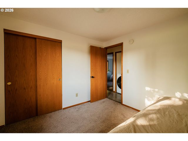 1309 Se 135TH Ave, Portland, OR 97233