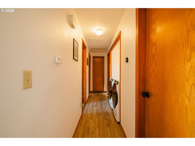 1309 Se 135TH Ave, Portland, OR 97233