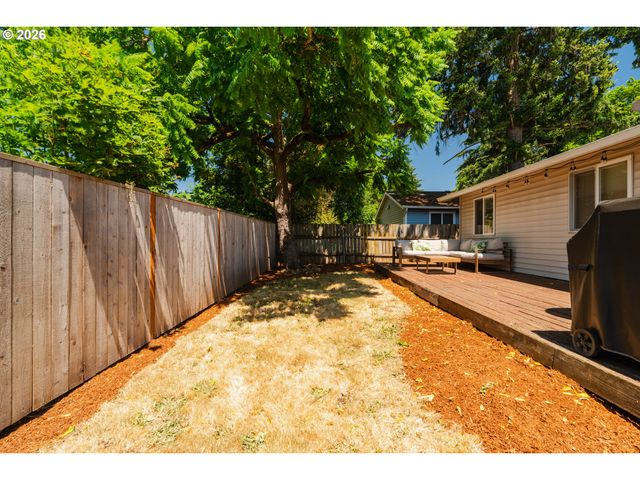 1309 Se 135TH Ave, Portland, OR 97233