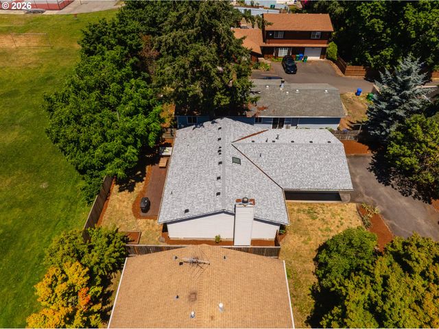 1309 Se 135TH Ave, Portland, OR 97233