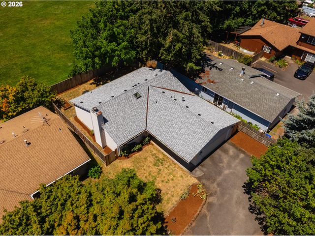 1309 Se 135TH Ave, Portland, OR 97233