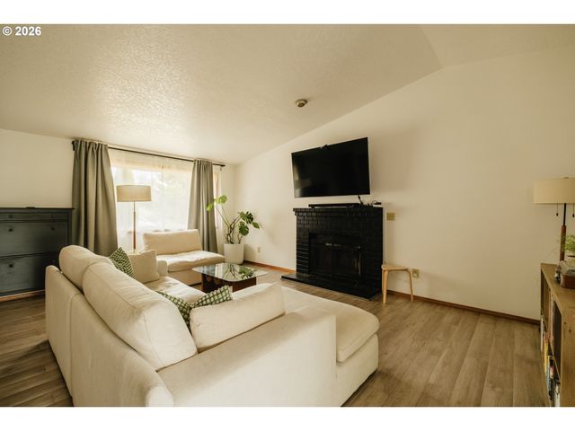 1309 Se 135TH Ave, Portland, OR 97233
