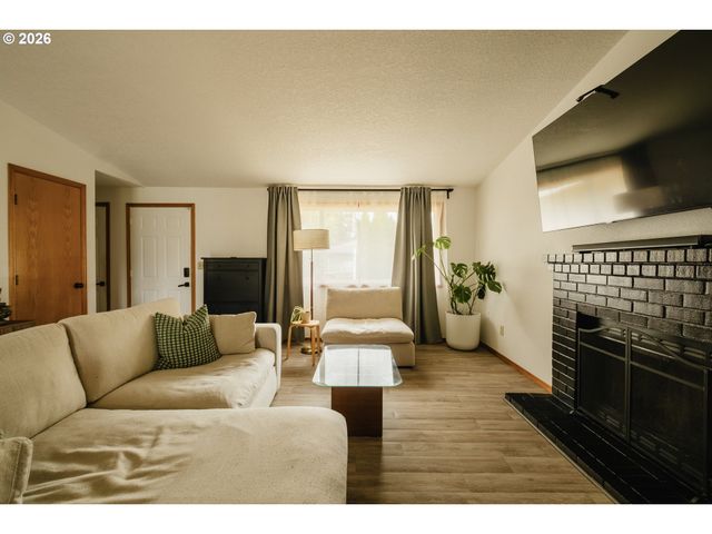 1309 Se 135TH Ave, Portland, OR 97233