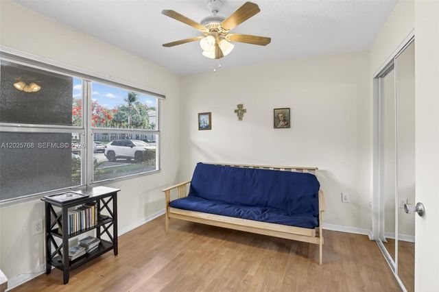 650 SW 138th Ave 105J, Pembroke Pines, FL 33027
