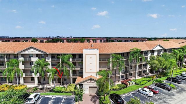 650 SW 138th Ave 105J, Pembroke Pines, FL 33027