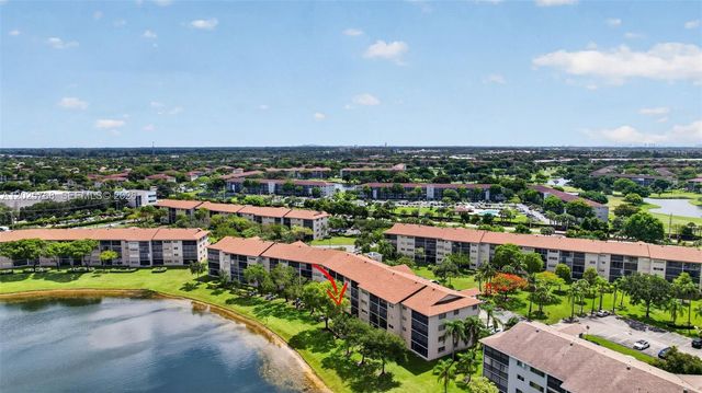 650 SW 138th Ave 105J, Pembroke Pines, FL 33027
