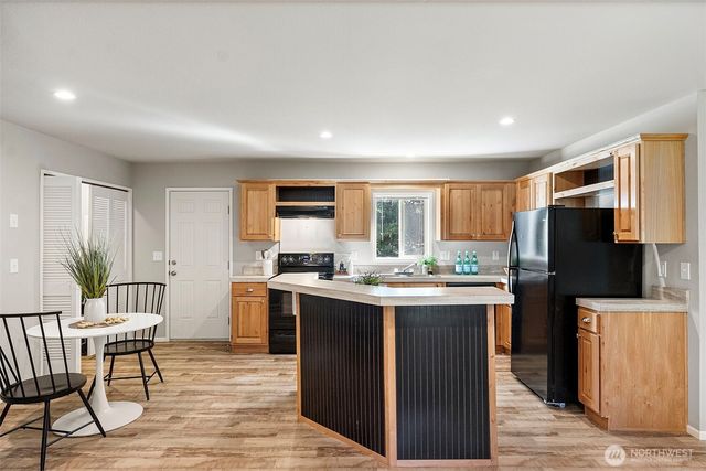 13721 137th Street NW, Gig Harbor, WA 98329