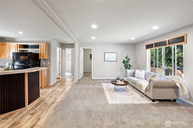 13721 137th Street NW, Gig Harbor, WA 98329