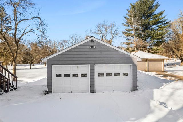 5108 Beacon Hill Road, Minnetonka, MN 55345