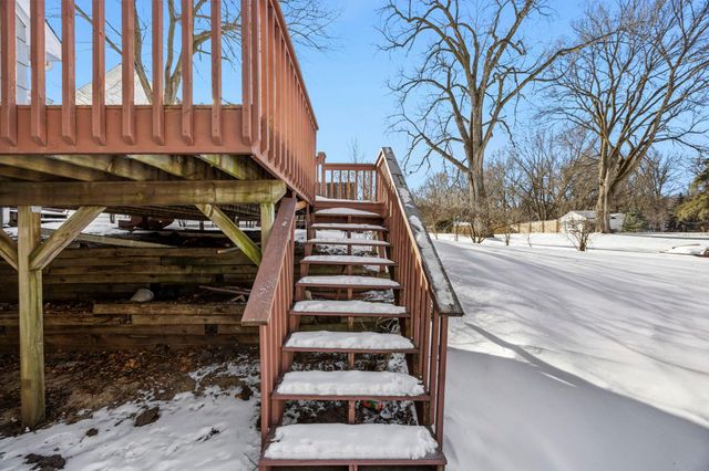 5108 Beacon Hill Road, Minnetonka, MN 55345