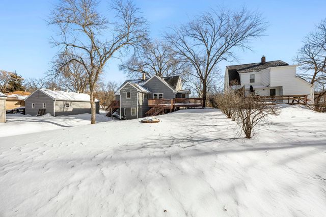 5108 Beacon Hill Road, Minnetonka, MN 55345