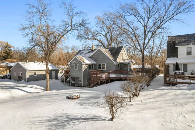 5108 Beacon Hill Road, Minnetonka, MN 55345