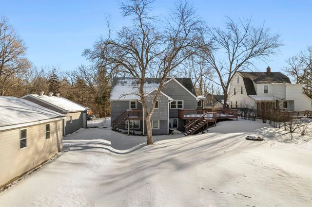 5108 Beacon Hill Road, Minnetonka, MN 55345