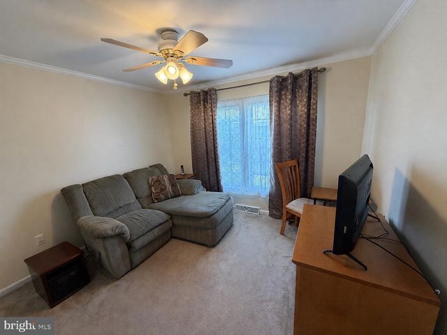 706 EVERGREEN CT, Manchester Township, NJ 08759