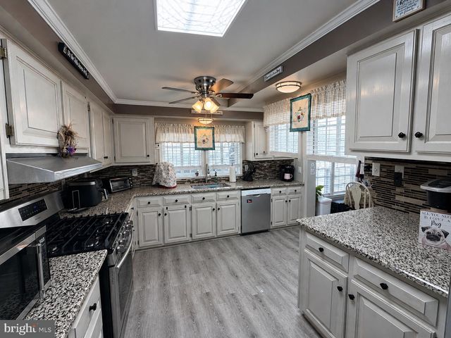 706 EVERGREEN CT, Manchester Township, NJ 08759