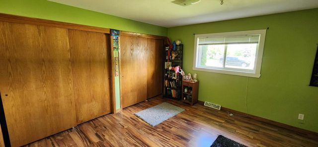24 Hammes DRIVE, Mount Pleasant, WI 53406