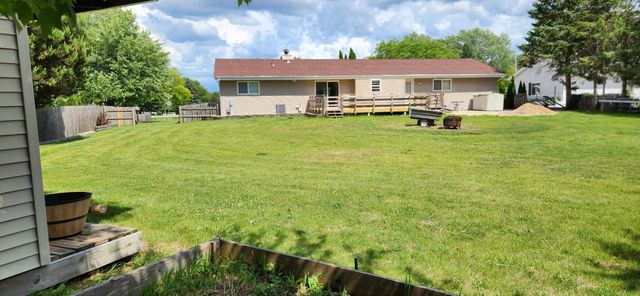 24 Hammes DRIVE, Mount Pleasant, WI 53406