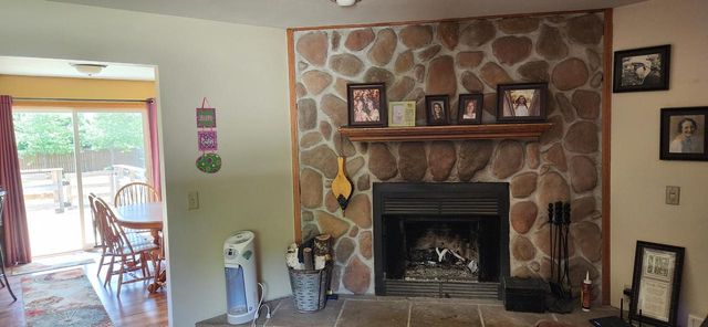24 Hammes DRIVE, Mount Pleasant, WI 53406