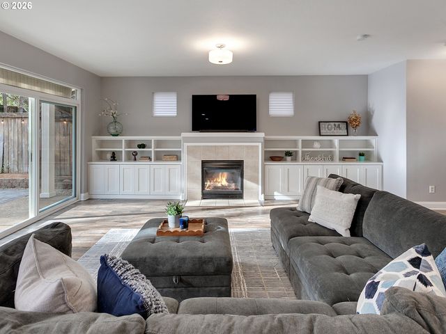 21315 Sw LADYFERN Dr, Sherwood, OR 97140