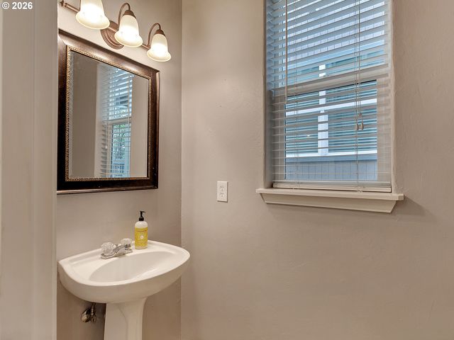 21315 Sw LADYFERN Dr, Sherwood, OR 97140