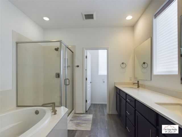 5222 Gold Hill Lane, Santa Fe, NM 87507