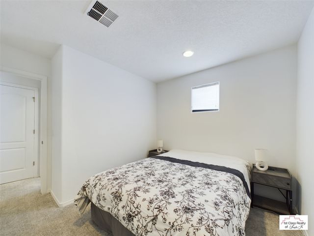 5222 Gold Hill Lane, Santa Fe, NM 87507