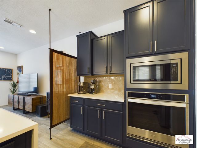 5222 Gold Hill Lane, Santa Fe, NM 87507