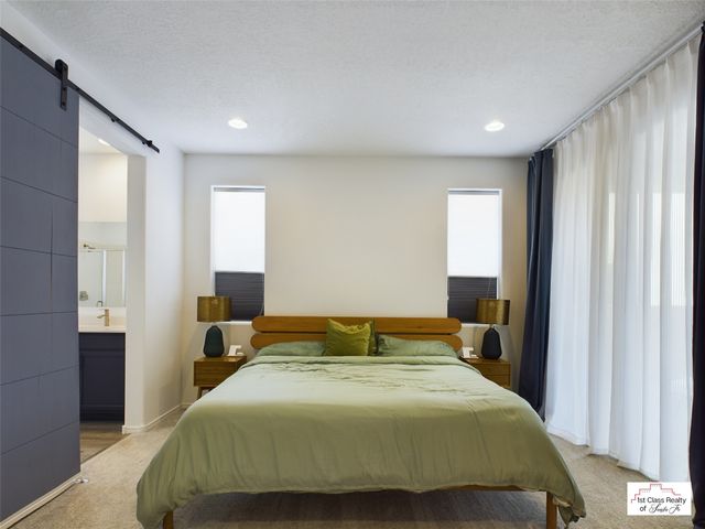 5222 Gold Hill Lane, Santa Fe, NM 87507