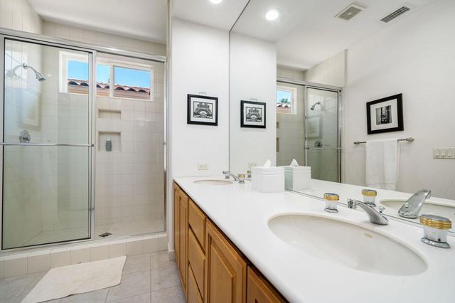 371 Tomahawk Drive, Palm Desert, CA 92211