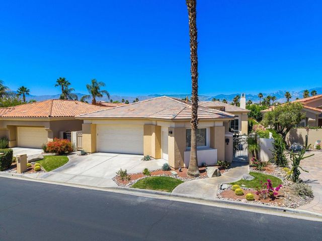 371 Tomahawk Drive, Palm Desert, CA 92211