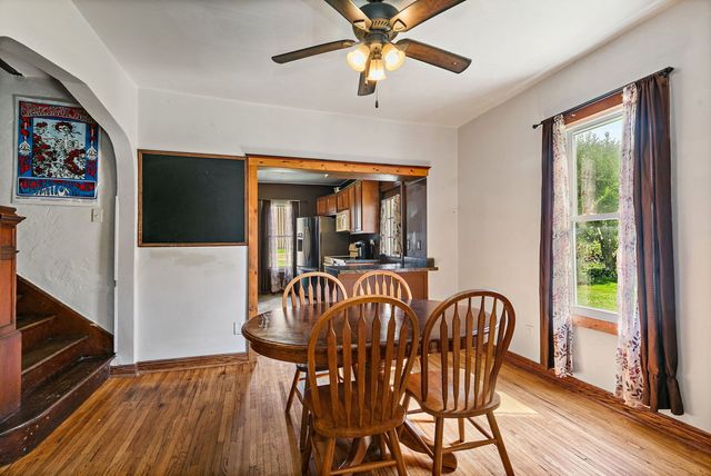 318 S 8th Street, Dekalb, IL 60115