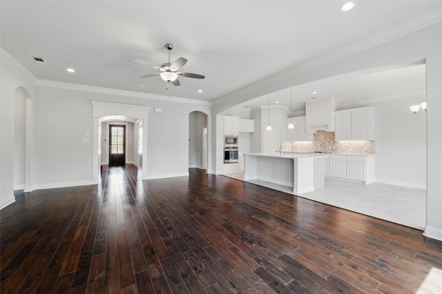 308 Bessie Coleman Boulevard, Waxahachie, TX 75165