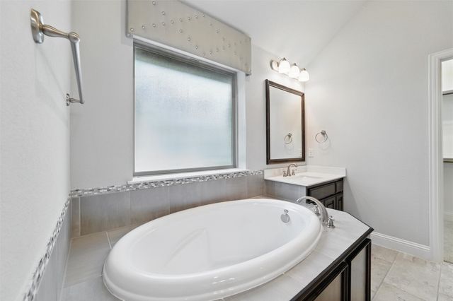 308 Bessie Coleman Boulevard, Waxahachie, TX 75165