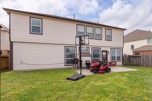 8338 Rosemary Drive, Baytown, TX 77521