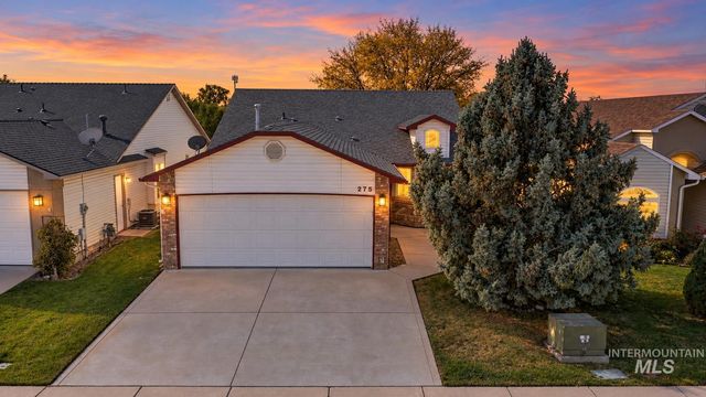 275 E Spinosa Dr, Meridian, ID 83646 property photo