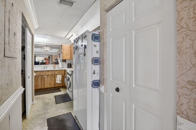 8957 NW 44th Court, Sunrise, FL 33351