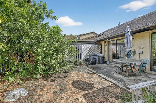 8957 NW 44th Court, Sunrise, FL 33351