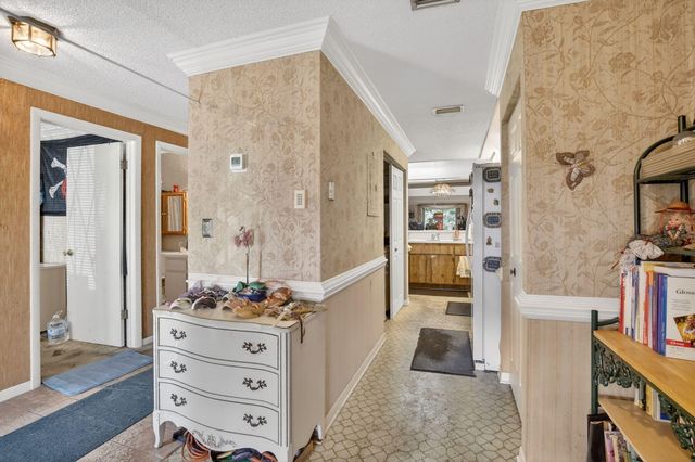 8957 NW 44th Court, Sunrise, FL 33351