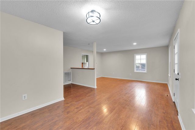 304 N Isundega Street, Westminster, SC 29693