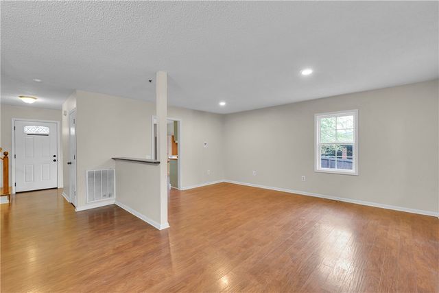 304 N Isundega Street, Westminster, SC 29693