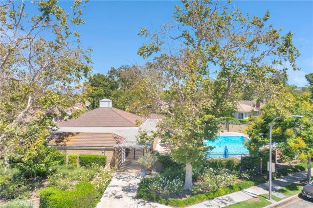17311 Peach, Irvine, CA 92612