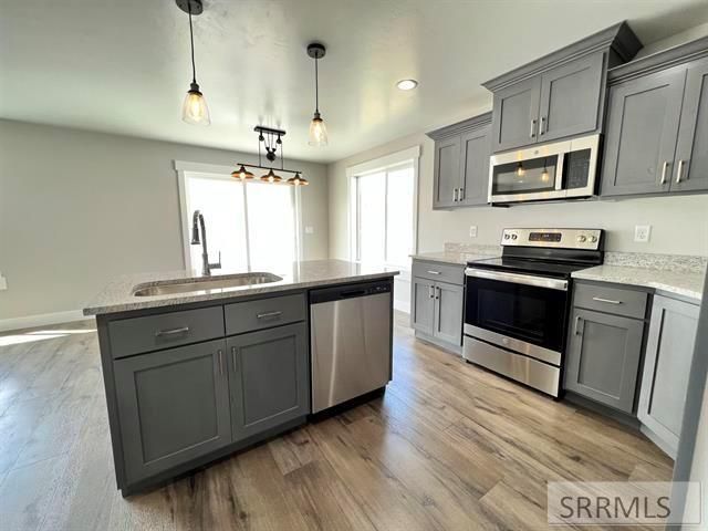 1018 Alpine Ave, Chubbuck, ID 83202