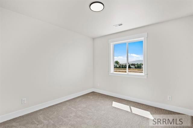 1018 Alpine Ave, Chubbuck, ID 83202