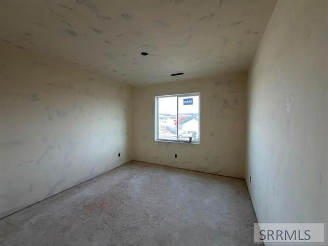 1018 Alpine Ave, Chubbuck, ID 83202