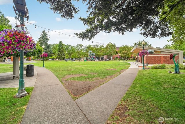 708 5th Avenue SE, Puyallup, WA 98372