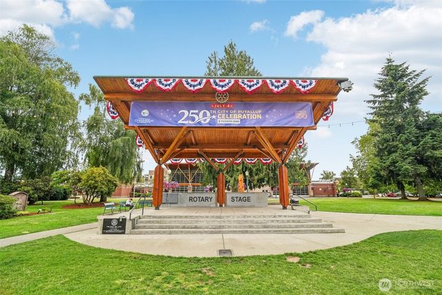 708 5th Avenue SE, Puyallup, WA 98372
