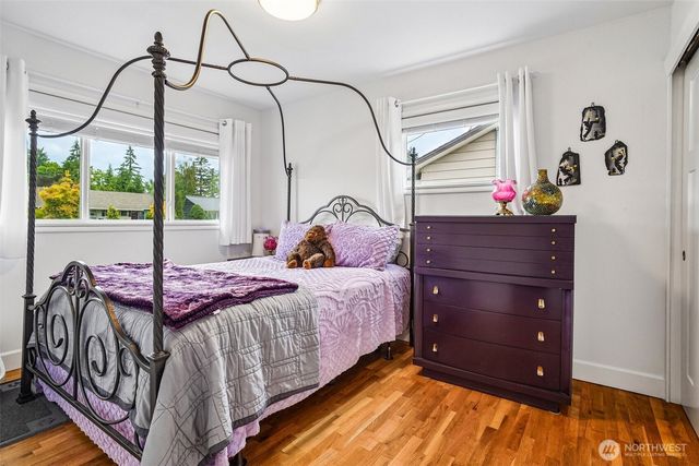 708 5th Avenue SE, Puyallup, WA 98372